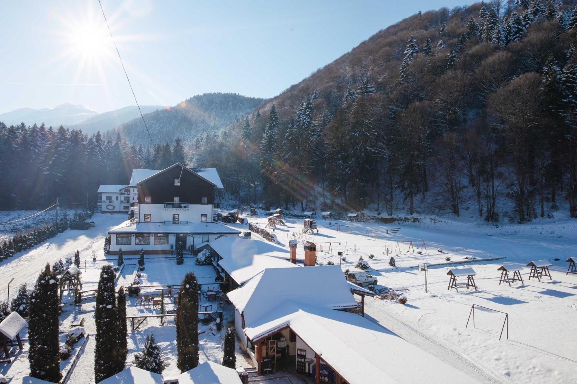Hotel Miruna Sîmbăta de Sus Exterior foto